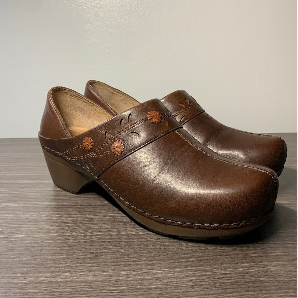 Dansko Brown Leather Floral Embroidered Clogs Shoes 42 9821457800